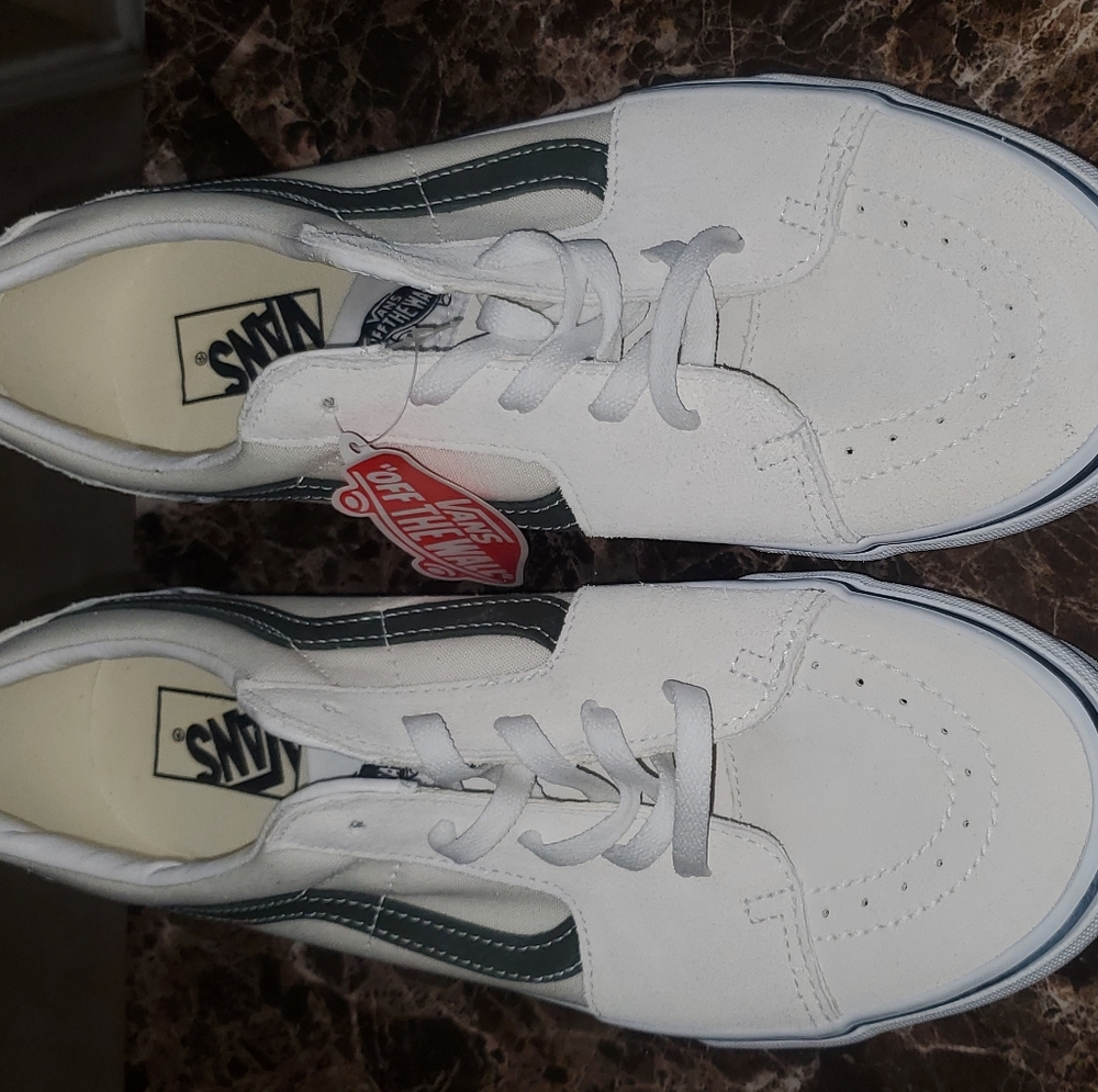 Rare Vans White and Green Sneakers